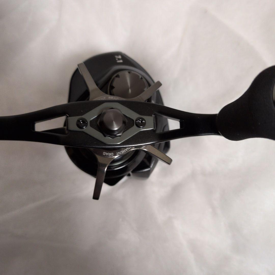 DAIWA 22 ZILLION TW HD 1000H ベイトリール