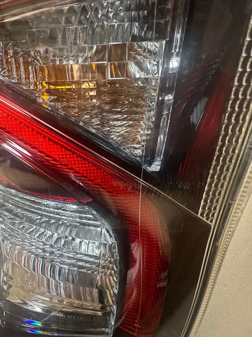 50プリウス前期　テールランプ