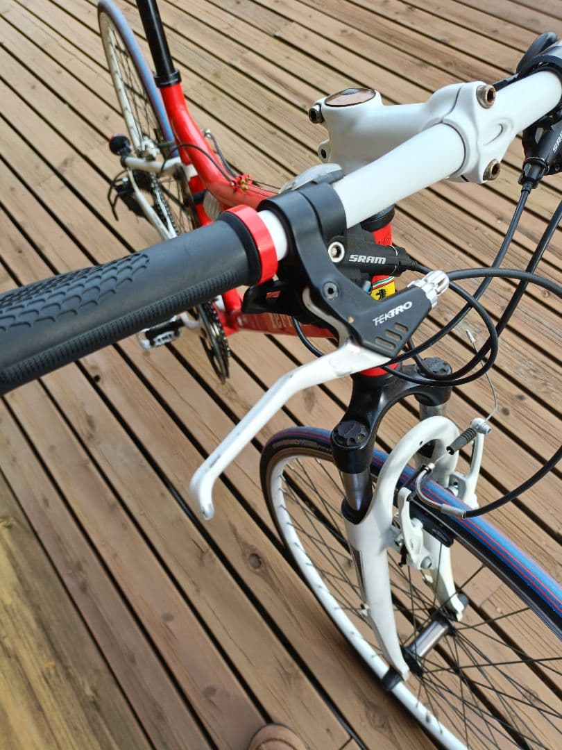 Ferrari フェラーリクロスバイク 前後サスペンション