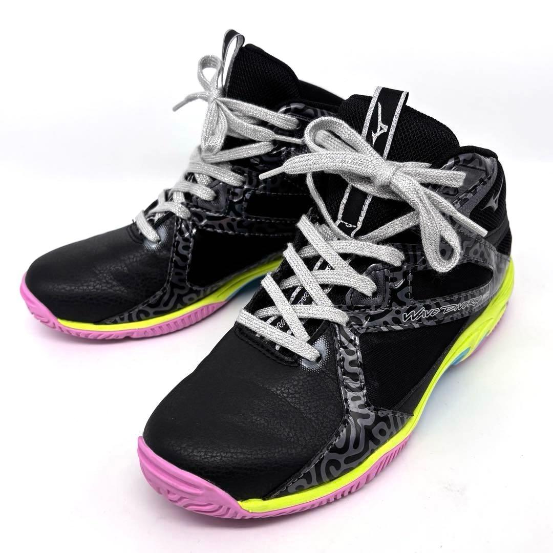 美品 ミズノ ウエーブダイバース LG4 Ltd フィットネスシューズ 23.5