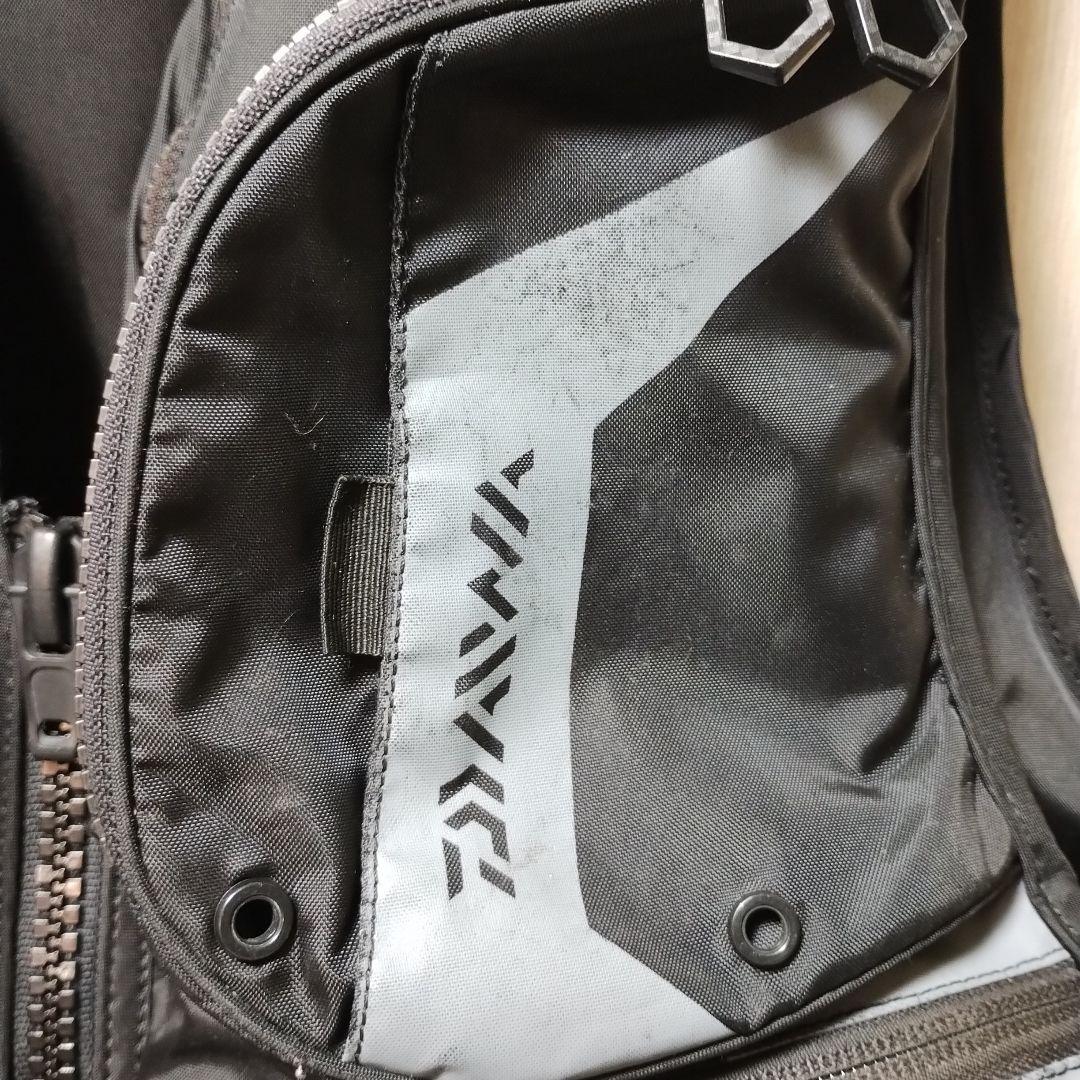 【値下げ不可】ダイワ フローティングベスト DF-3420 XL