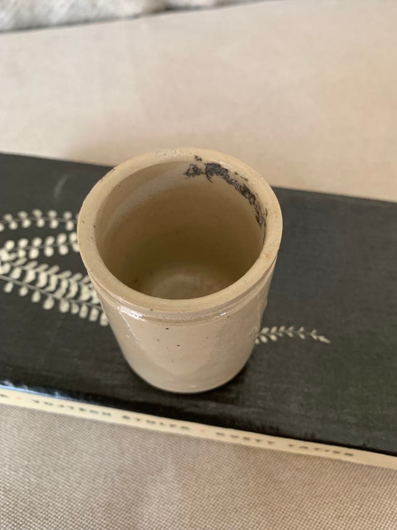 フランスアンティーク　小さな陶器のボトル5個セット