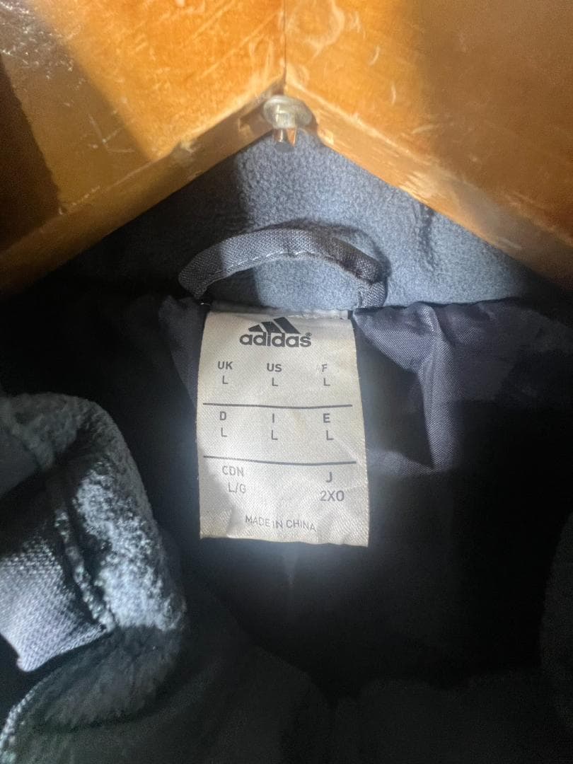 アディダス　 レアル・マドリード　　中綿ジャケット2015-16