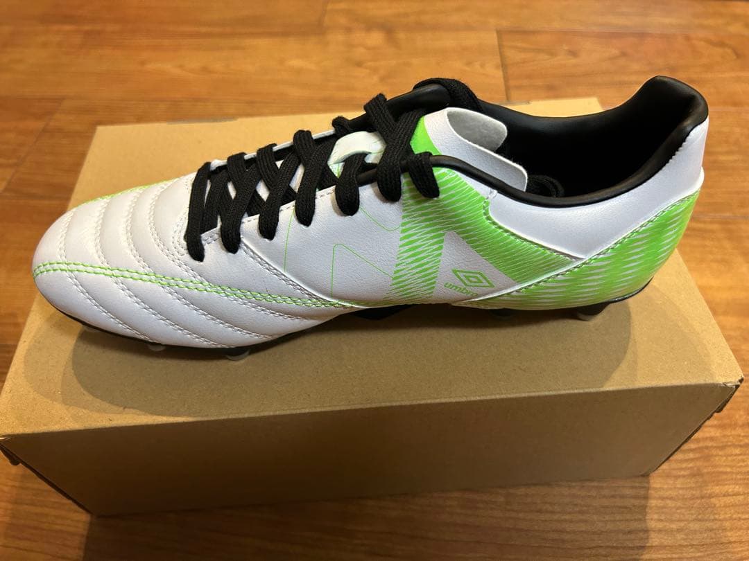 umbro アクセレイター ＋GAINA HG 新品未使用