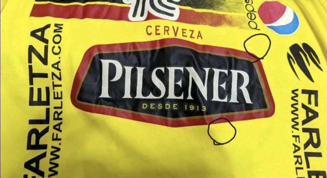 バルセロナSC(バルセロナ・スポルティング・クルブ) シャツ