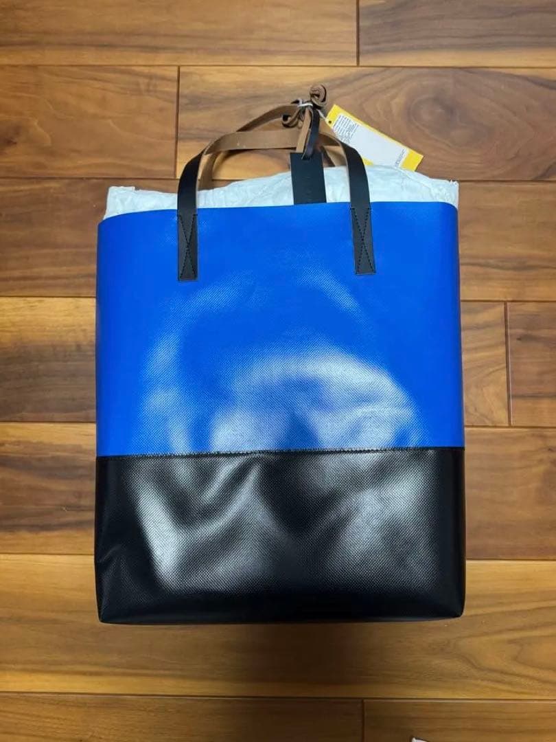 新品　Marni マルニ トートバッグ SHMQ0037A
