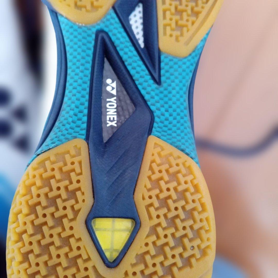 YONEX バドミントンシューズ 26.5cm