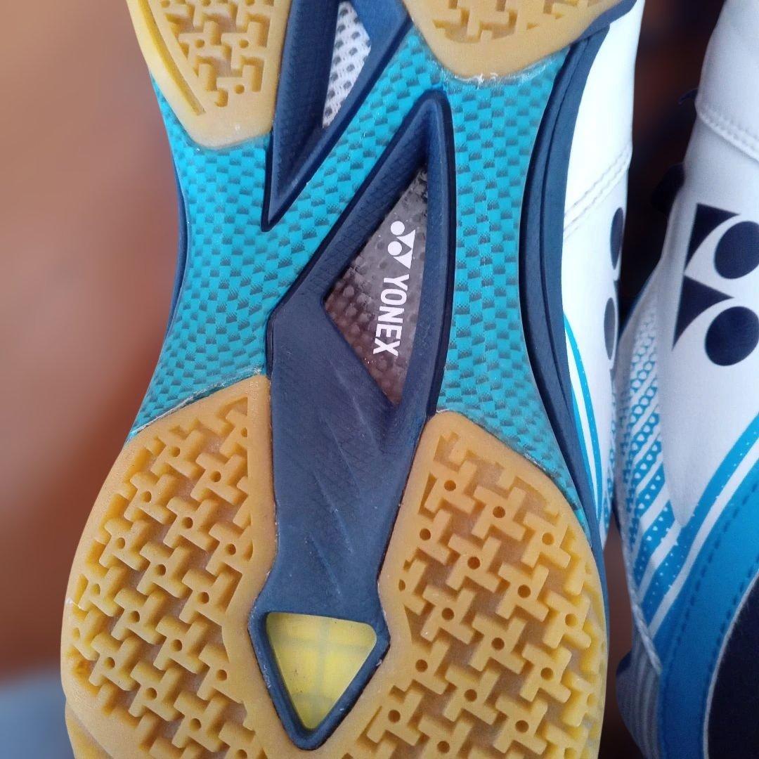 YONEX バドミントンシューズ 26.5cm