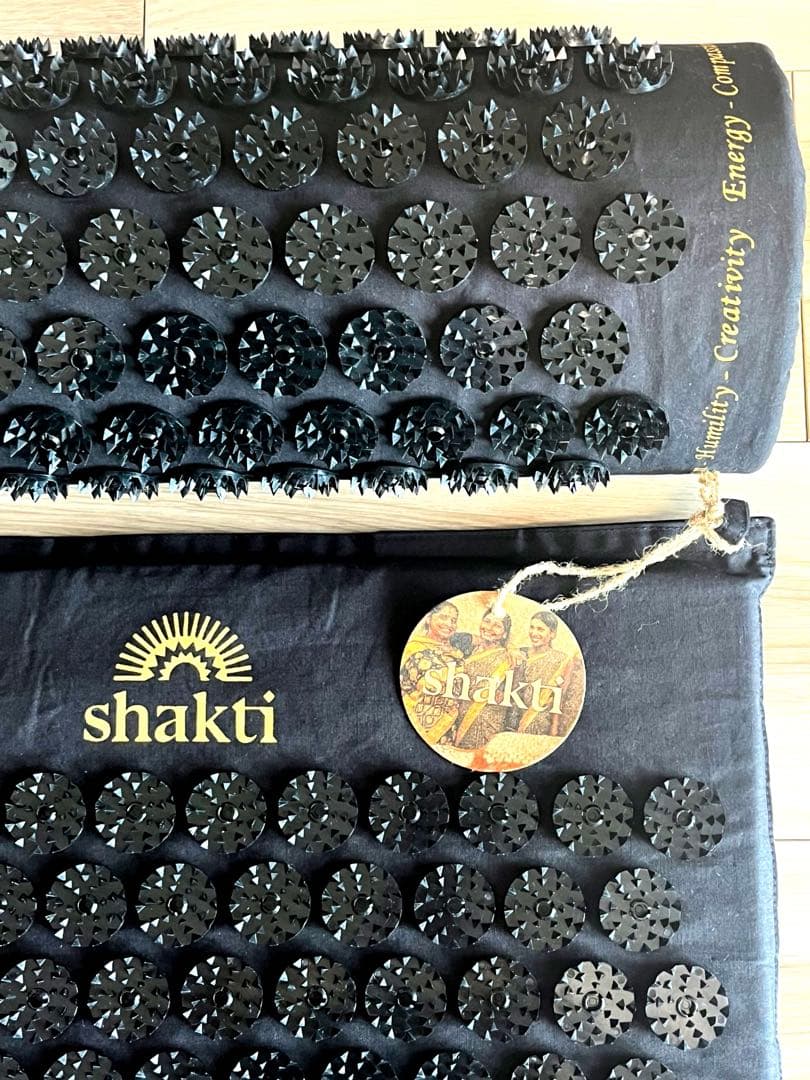 ✴︎シャクティマット&ピロー　セット✵正規品✵ タグ付き　お試しのみの美品