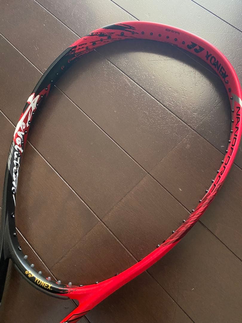 新品未使用 ヨネックス ナノフォース8V