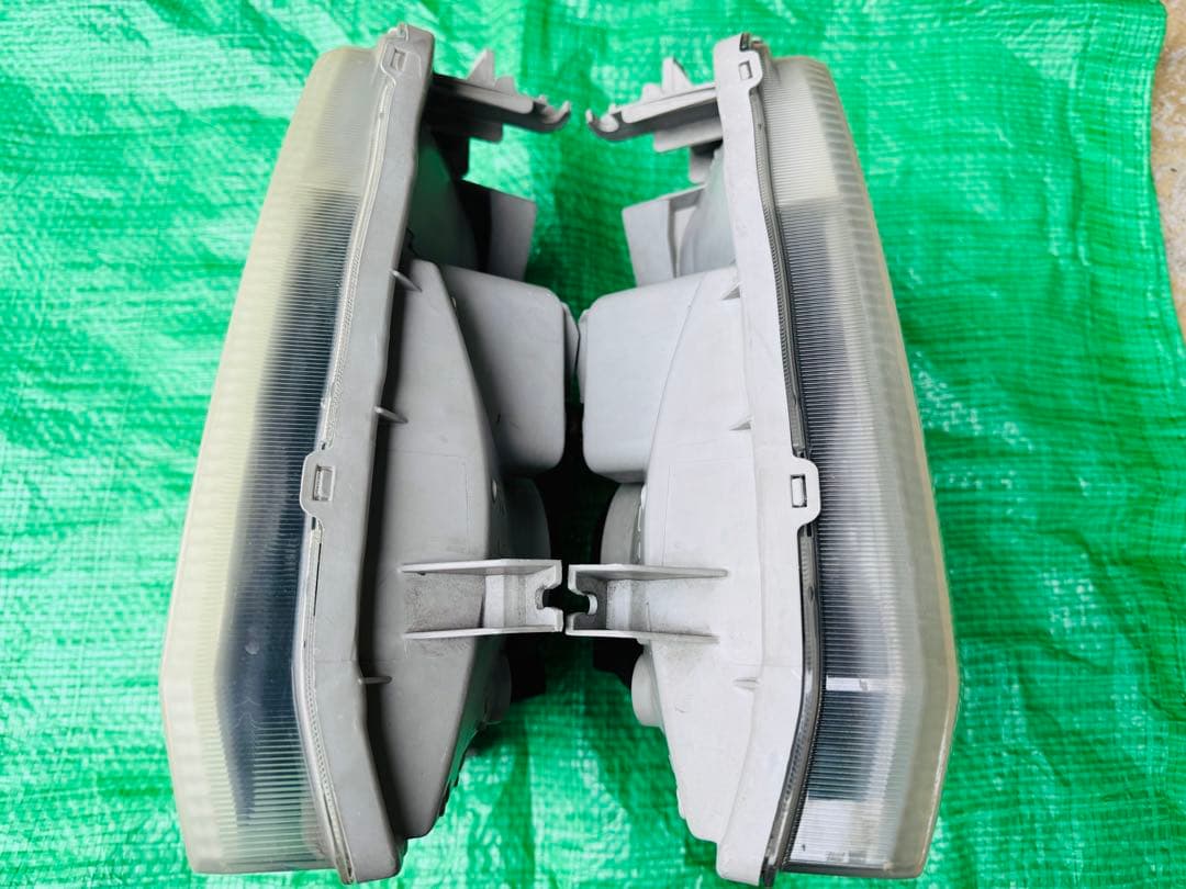 スズキキャリー LE-DA63T 左右ヘッド ランプ 品番:100-59019