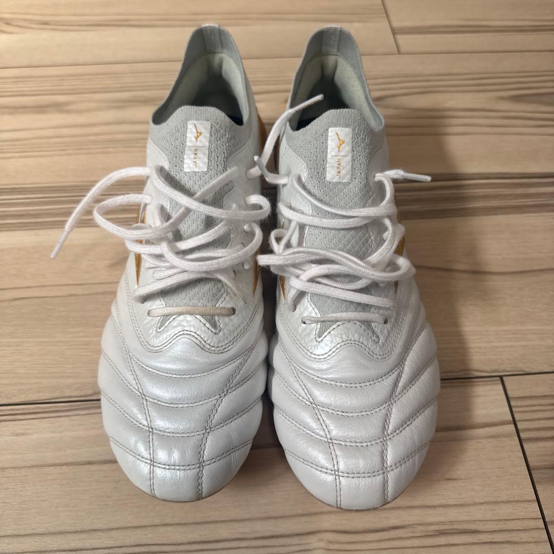 ミズノ モレリアネオ4β ホワイト×ゴールド 25.5㎝