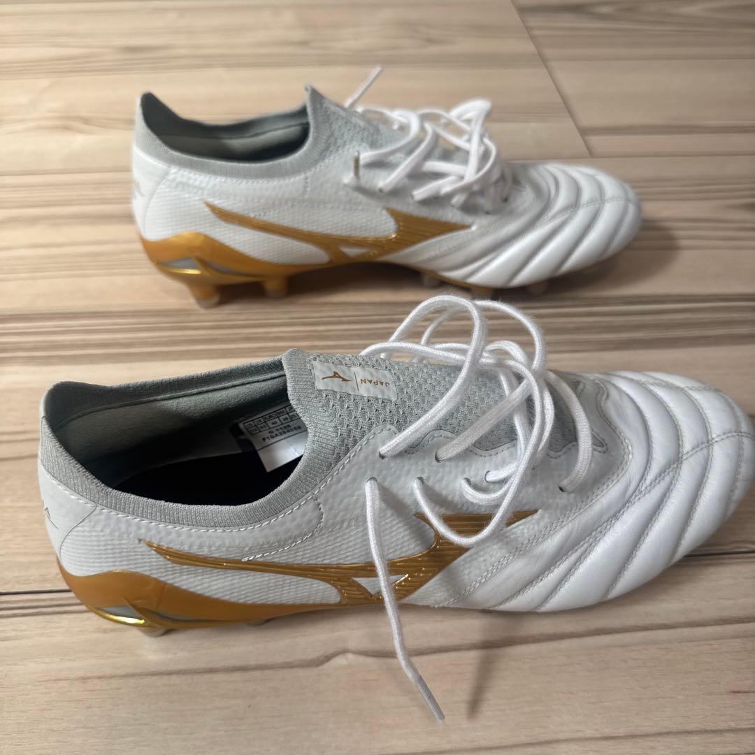 ミズノ モレリアネオ4β ホワイト×ゴールド 25.5㎝