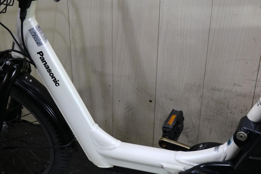 パナソニック ギュットアニーズBE-ENMA033F 20型3段 8.9AH 白