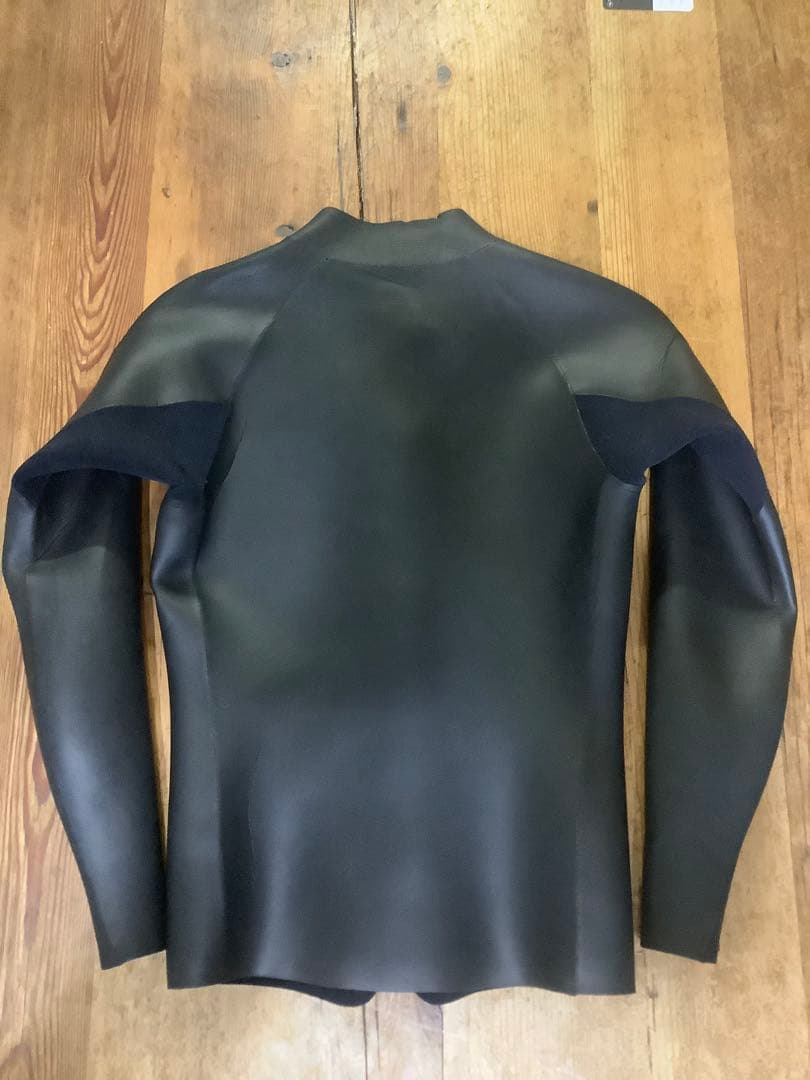 AIRTIGHT（エアタイト） タッパー　フロントジップ　メンズM 美品