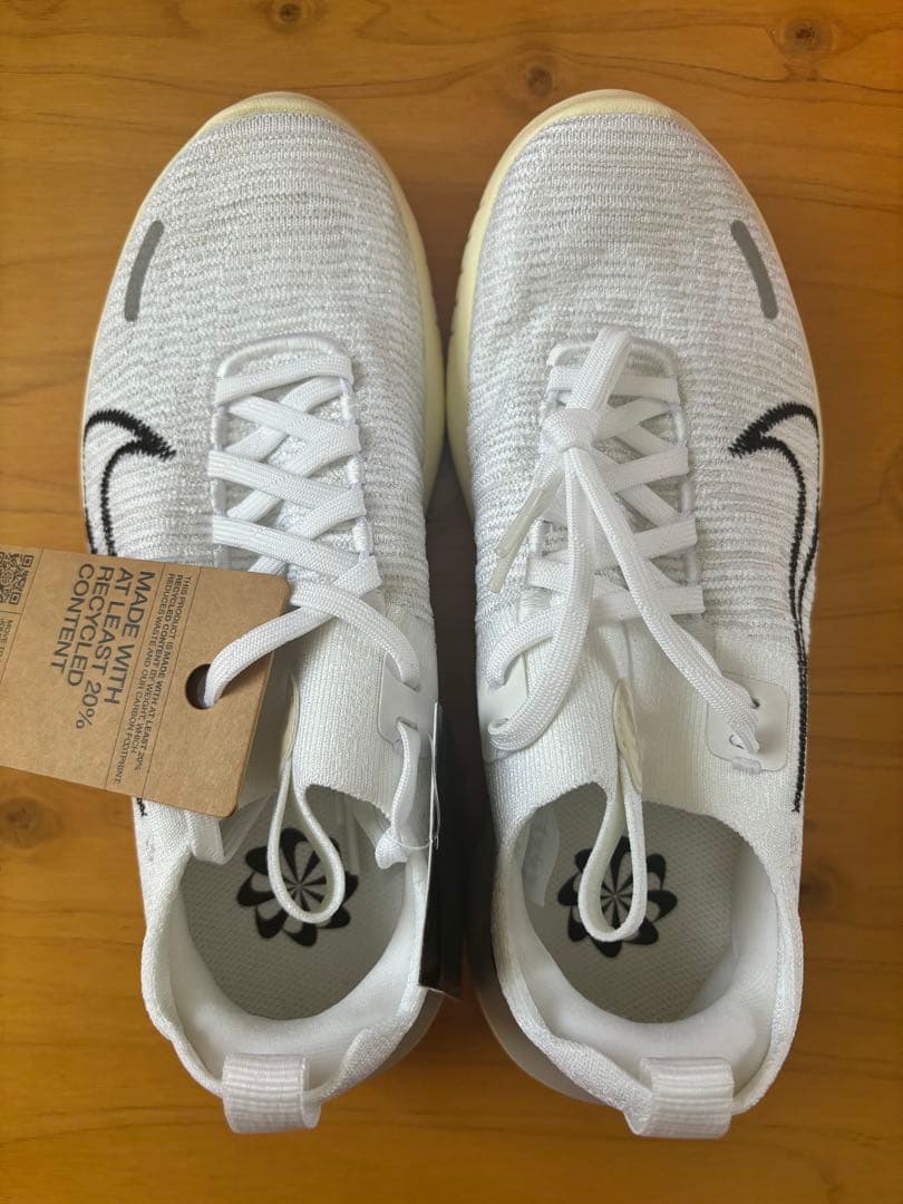 NIKE ナイキ　フリーラン　ホワイト　24