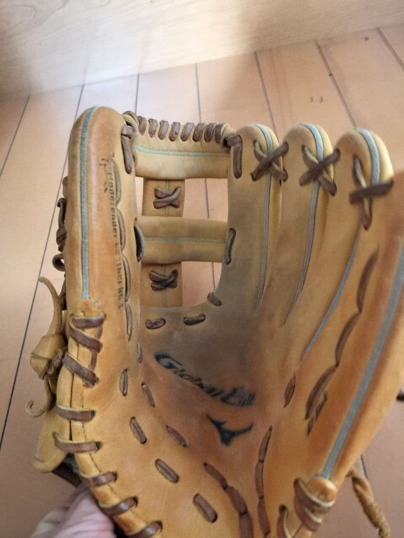 軟式グローブ ベージュ