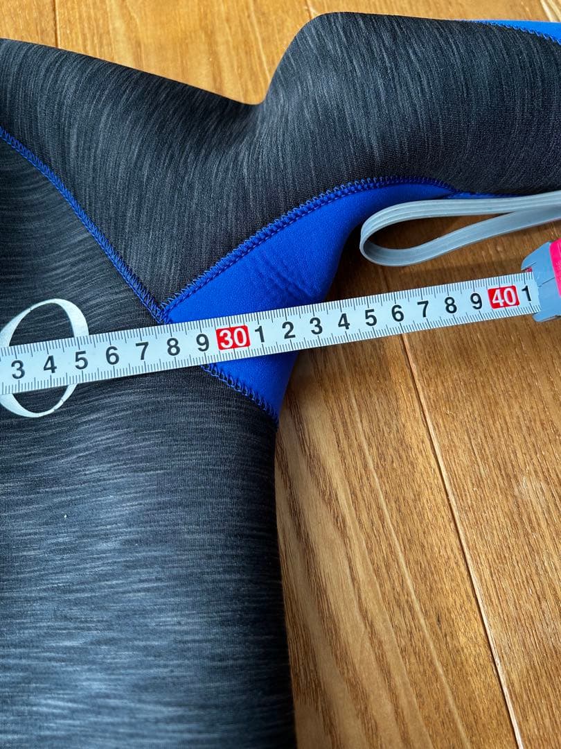 ウェットスーツ REVOLUTION 子供用