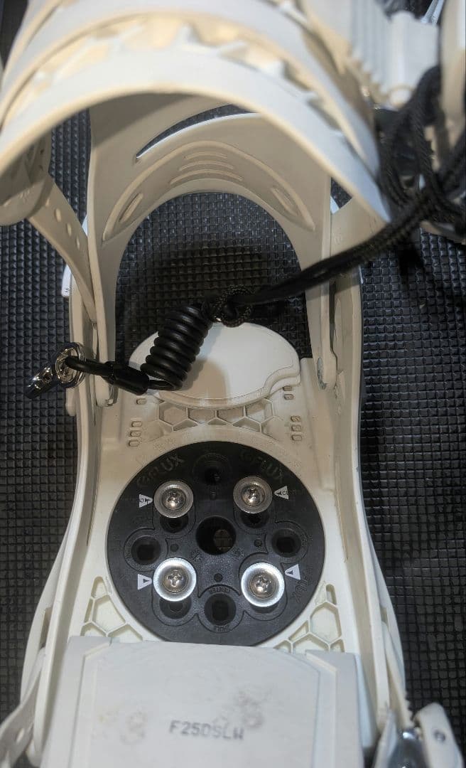 FLUX・フラックスDS スノーボードビンディング