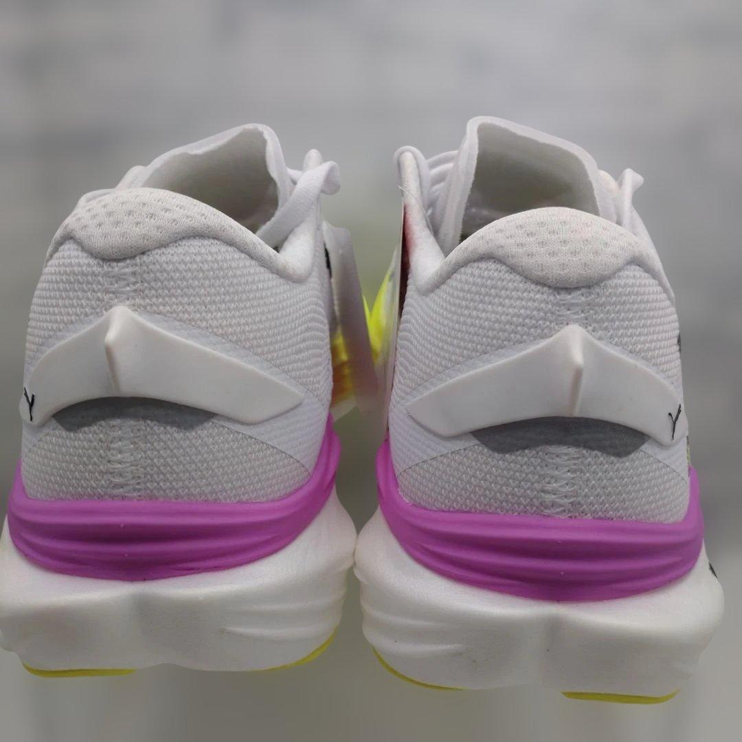 【極美品】ヴェロシティ ニトロ3 EKIDEN グロー ランニングシューズ