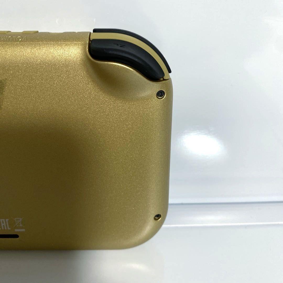極美品　Switch Switch Lite本体 ハイラルエディション