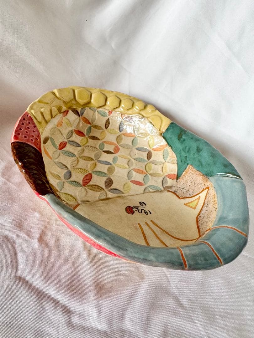 うつわ屋したごころ　オーバル皿　猫