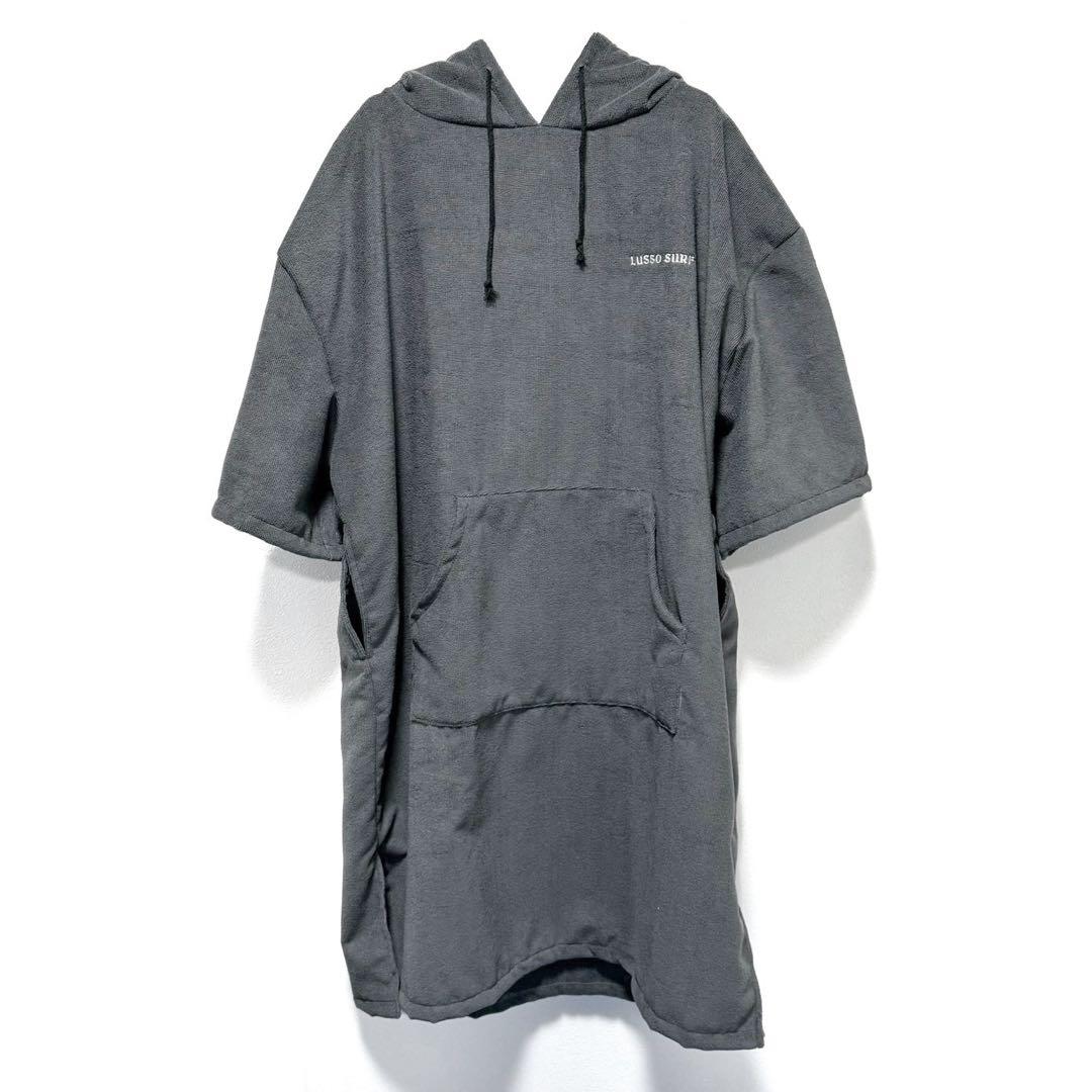 秋冬サーファーに　LUSSO SURF お着替えポンチョ　グレー