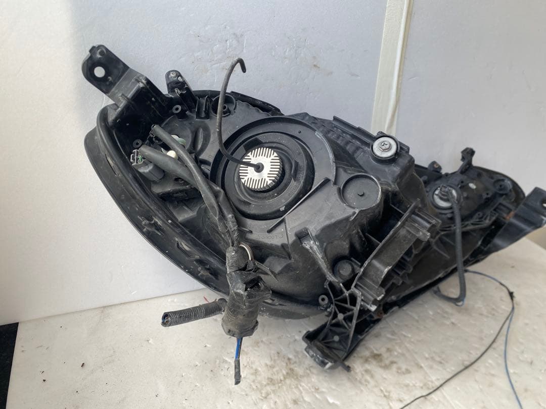 ホンダ フィット GP1 / GE系 純正ヘッドライト 左右セット