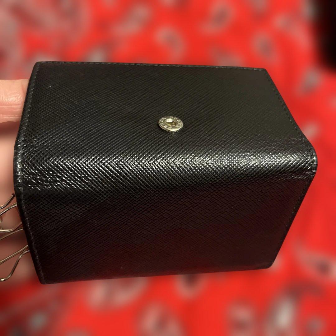 PRADA ブラック キーケース 認証カード付き