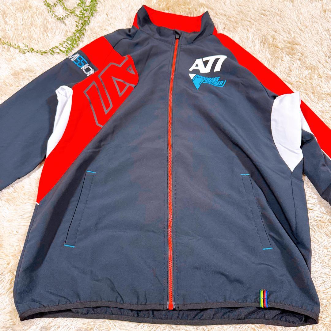 最終価格　未使用【大きいサイズ】アシックス ジャージ　上下　セットアップ　2XO