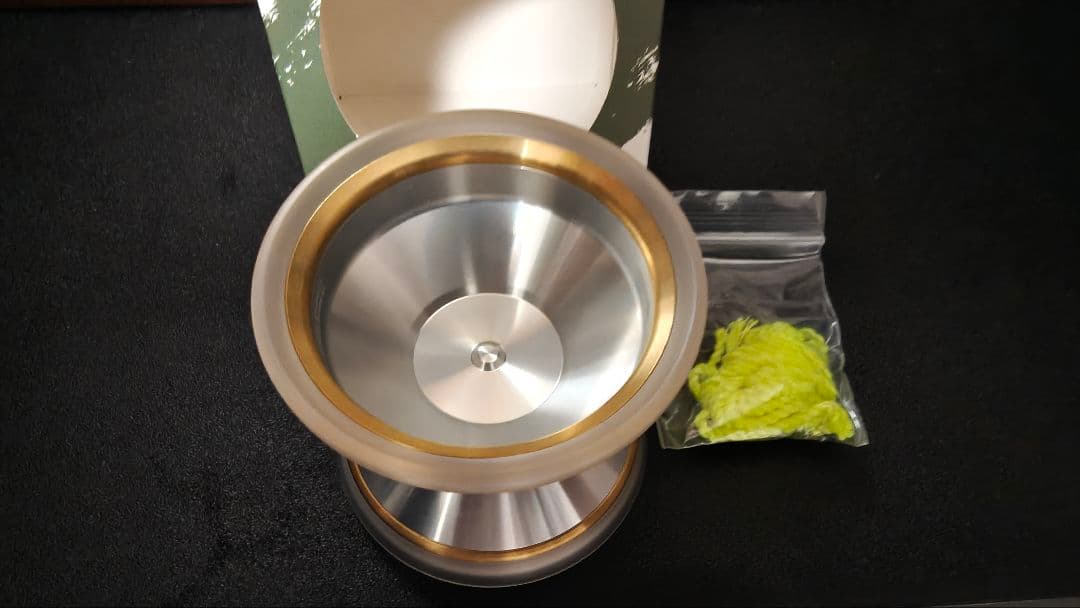 W1LD コントラスト