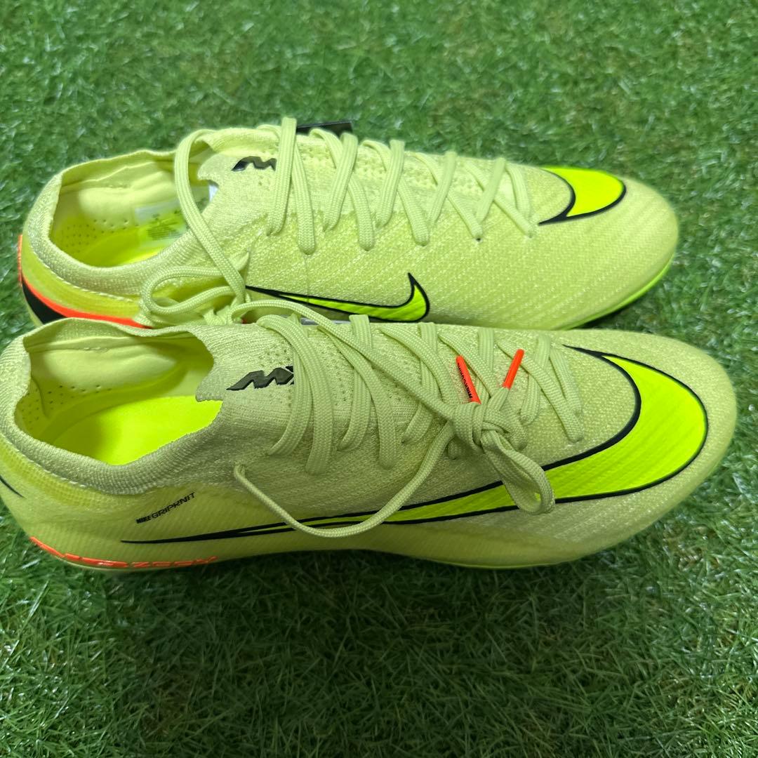 【ラスト一足！】マーキュリアルヴァイパー16 エリート AG 26cm