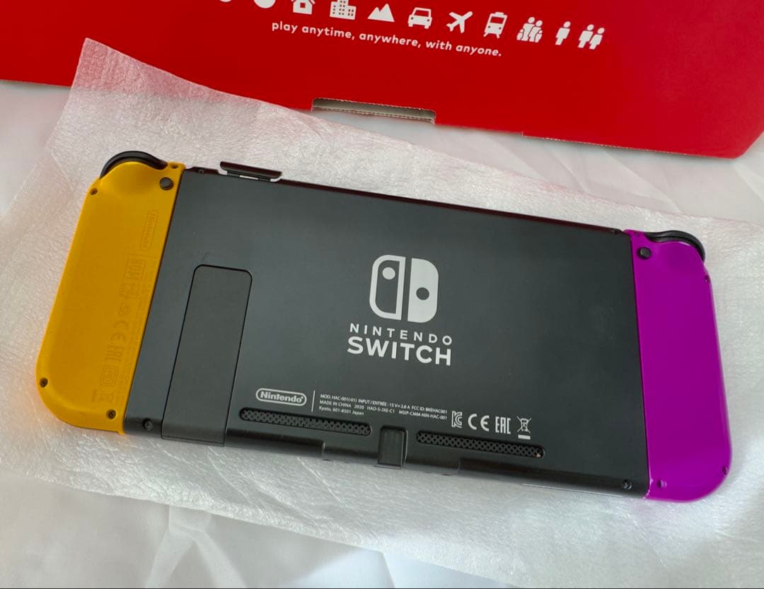Nintendo Switch 本体 紫/黄色 Joy-Con