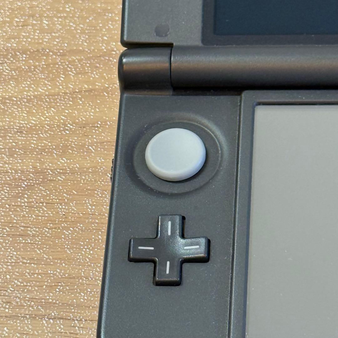 7-187 ニンテンドー3DS LL シルバー×ブラック 箱付き