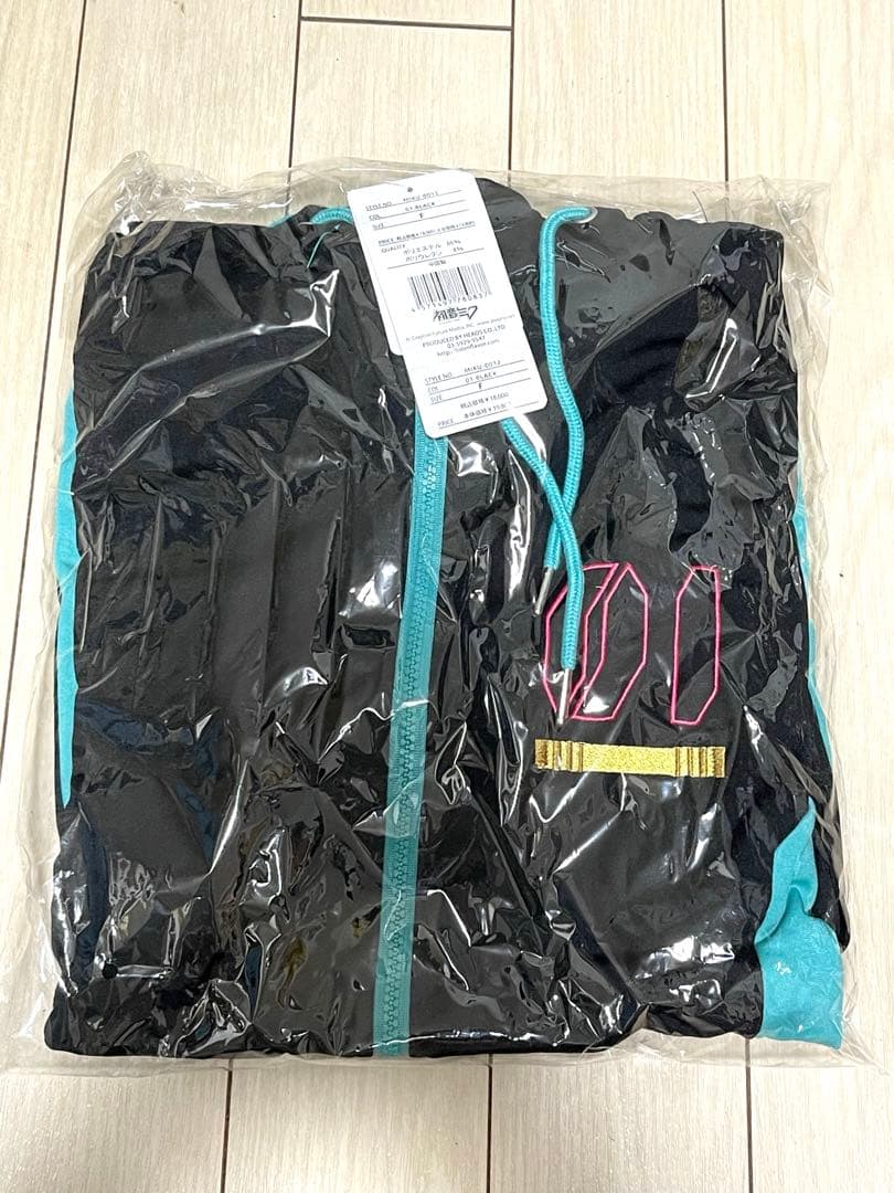 初音ミク ジャージパーカーV2 【BLACK】 / 初音ミク×リッスンフレーバー