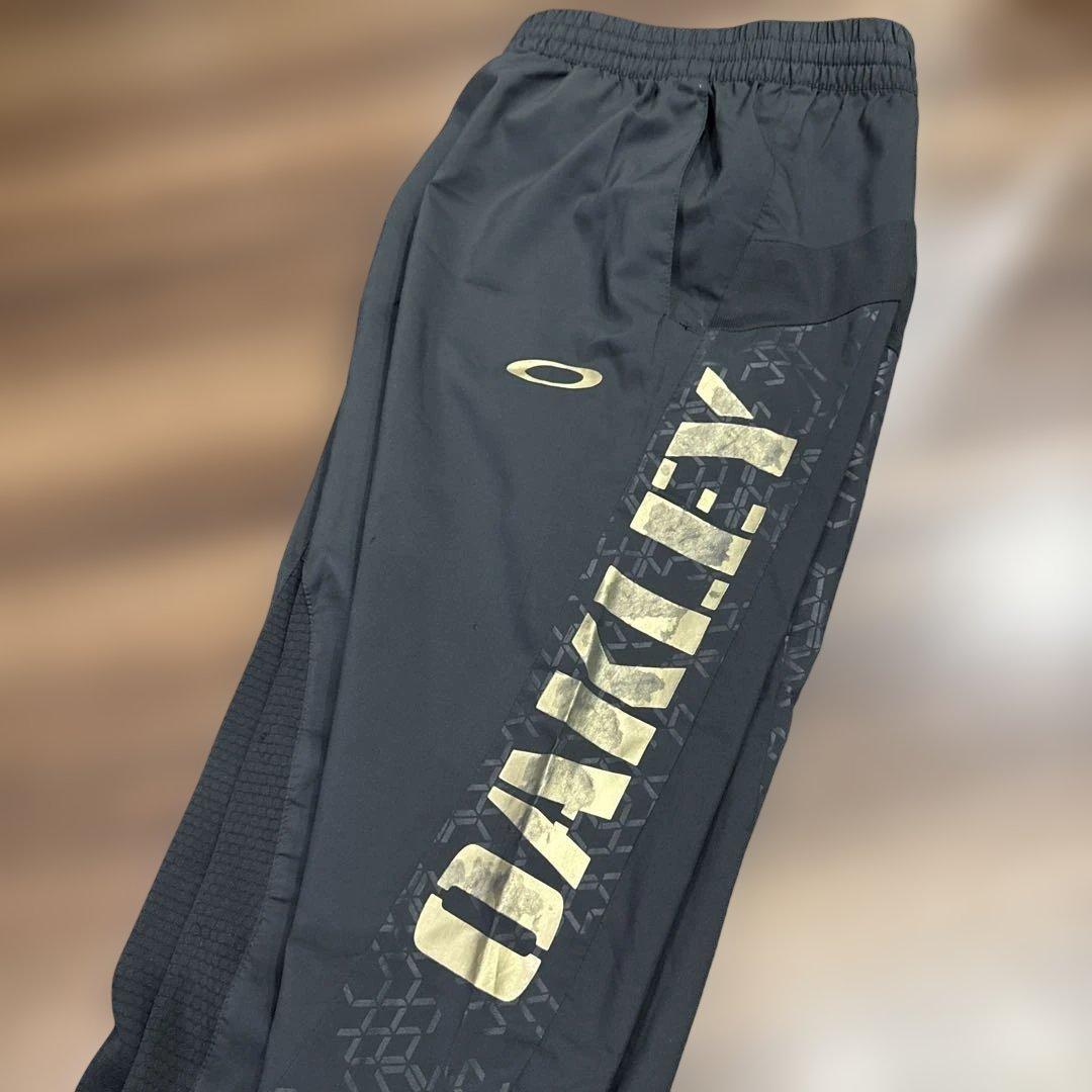 OAKLEY　オークリー　薄手トレーニング　セットアップ