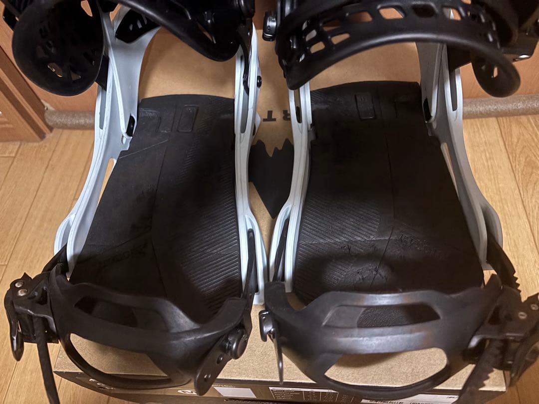 BURTON Genesis Re:Flex M ホワイト