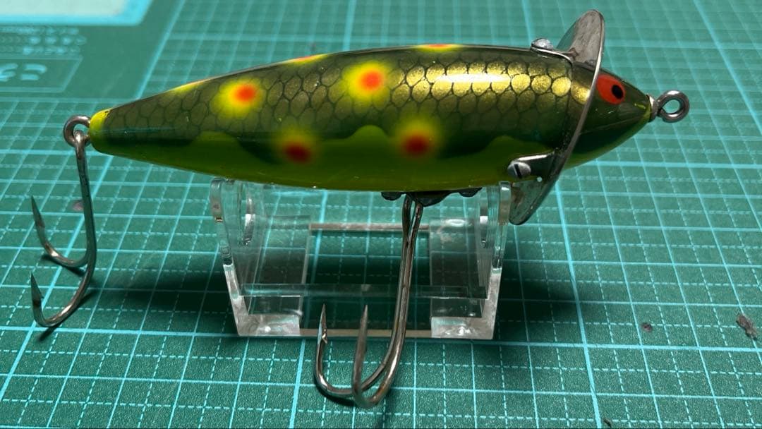 ヘドン 210サーフェイス フロッグカラー トップウォーター Heddon