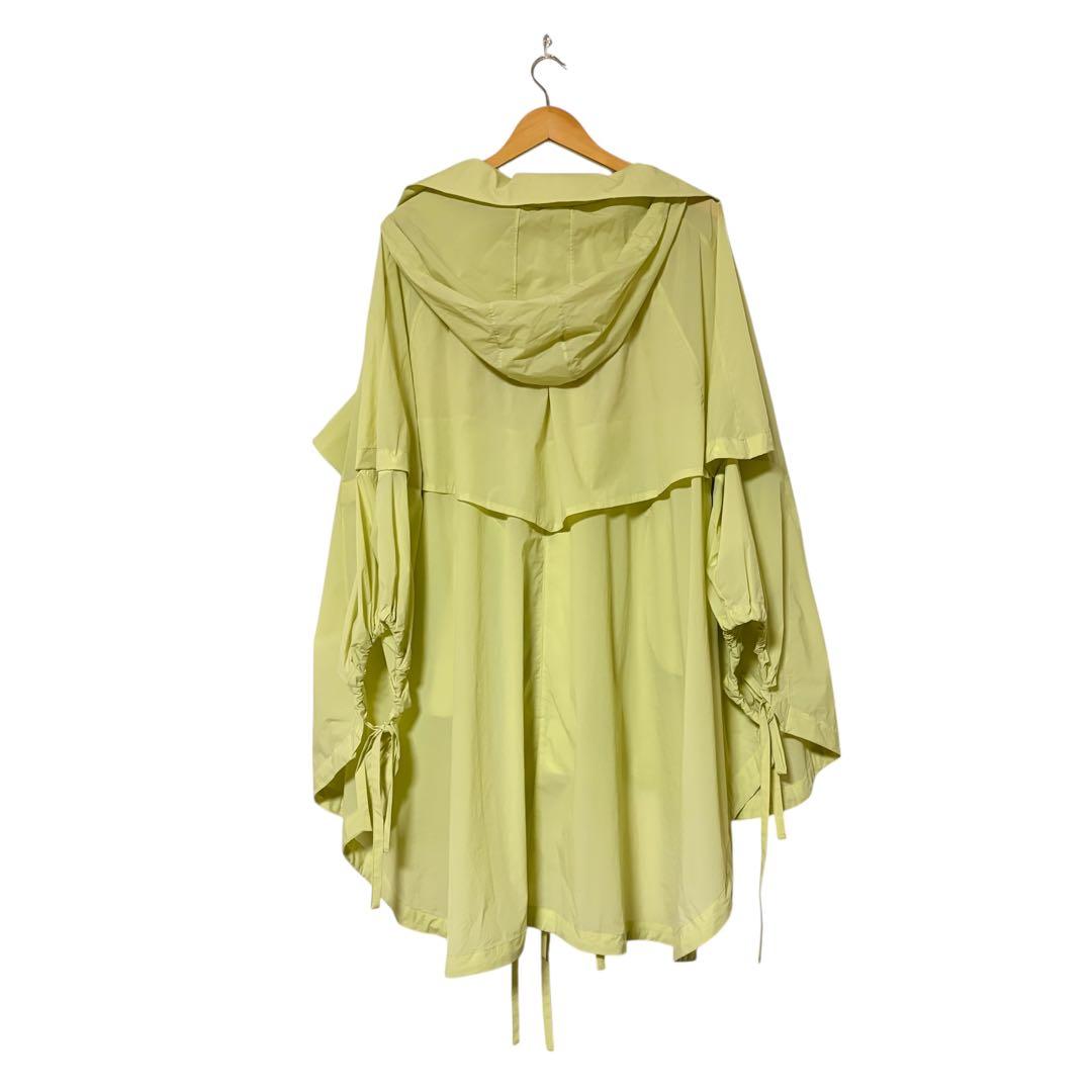 【美品】emmi atelier 撥水ポンチョコート　レインコート　エミアトリエ