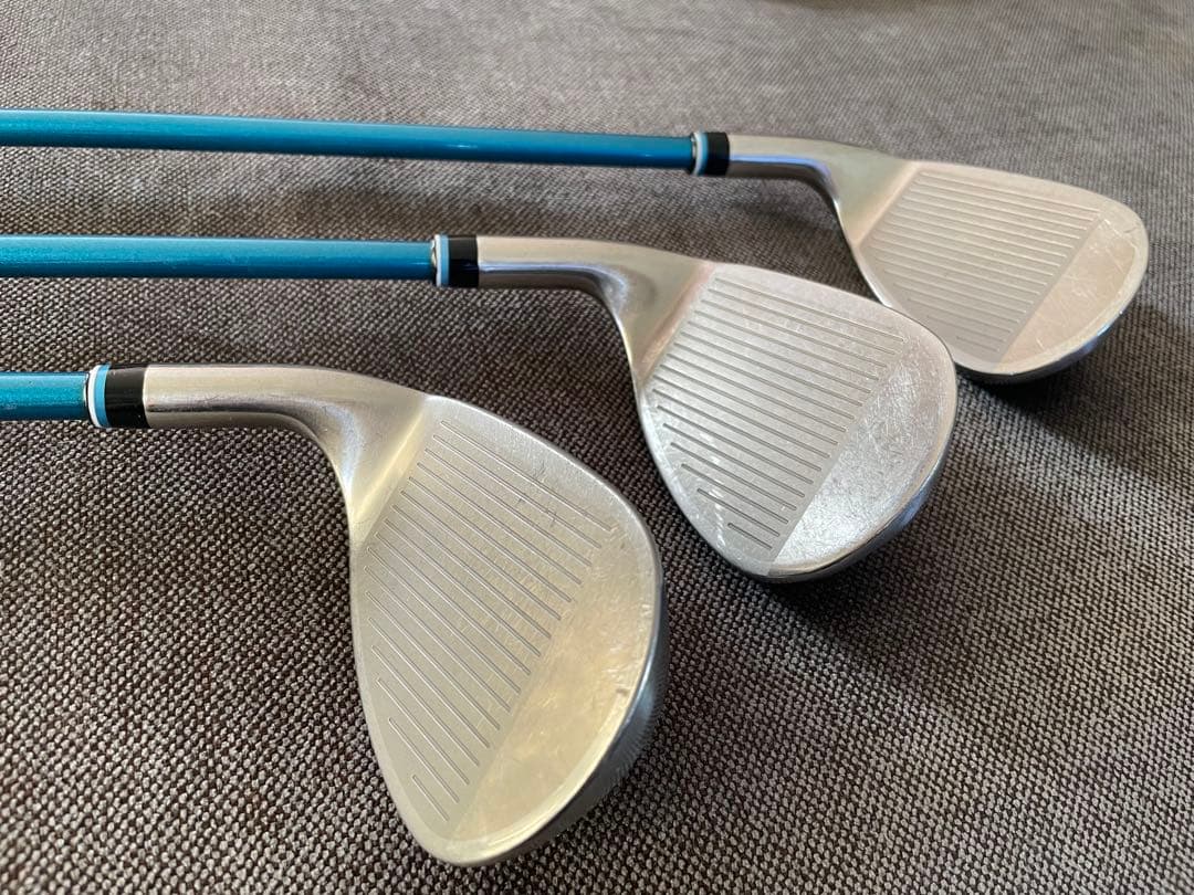 大人気モデル12代目ゼクシオ XXIO12 レディースアイアンセット 7本ブルー