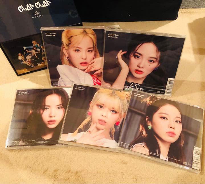 NiziU 3rd single CLAP CLAP WithU盤9形態トレカ付