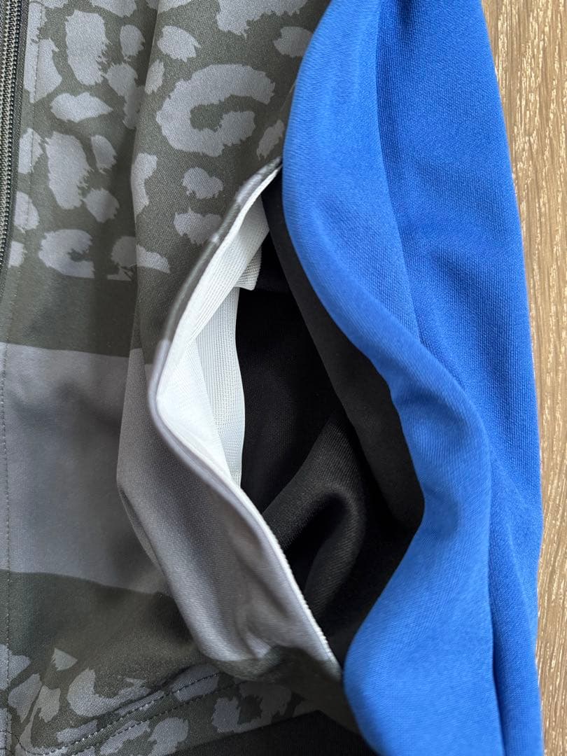 新品 KELME ケルメ ウォームアップ ヒョウ柄ジャージ 上下セット M