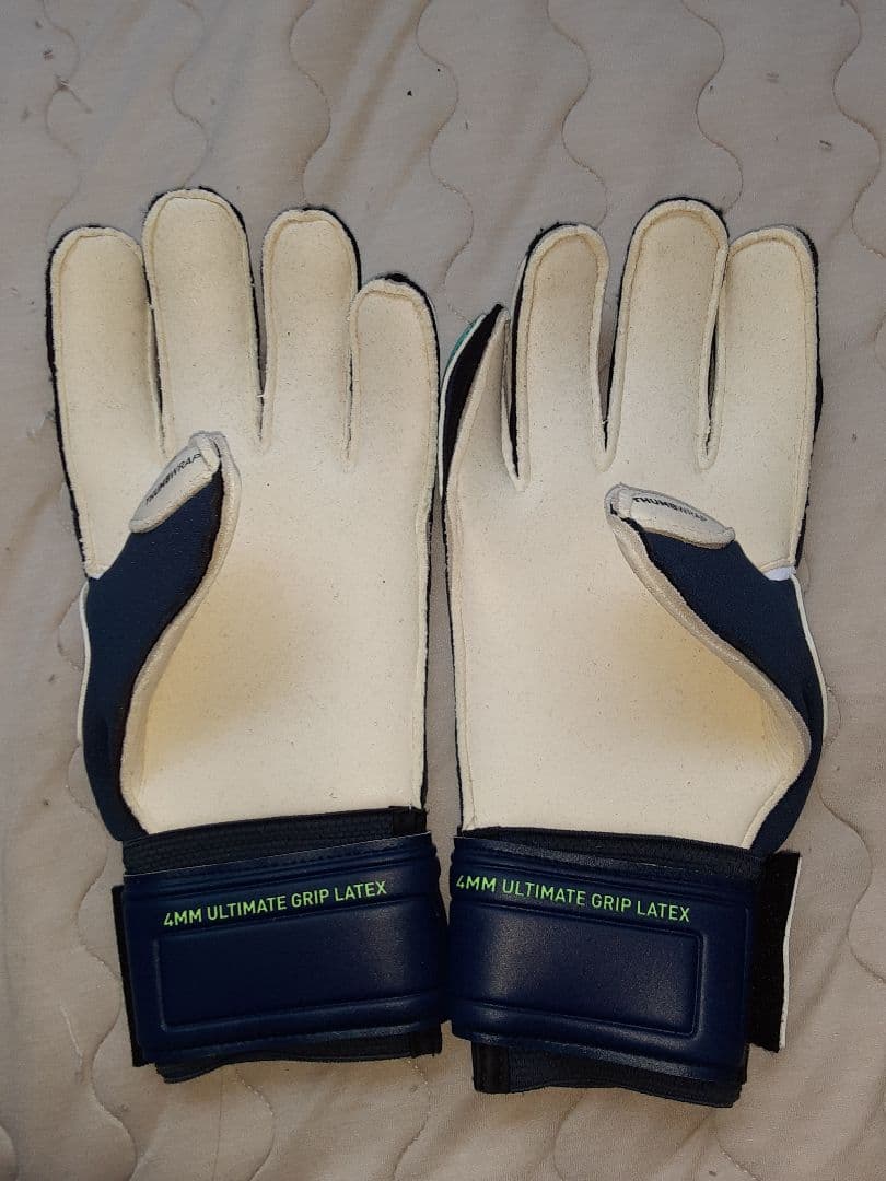 プーマ　キーパーグローブ　GKグローブ　ウルトラ　グリップ1 RC