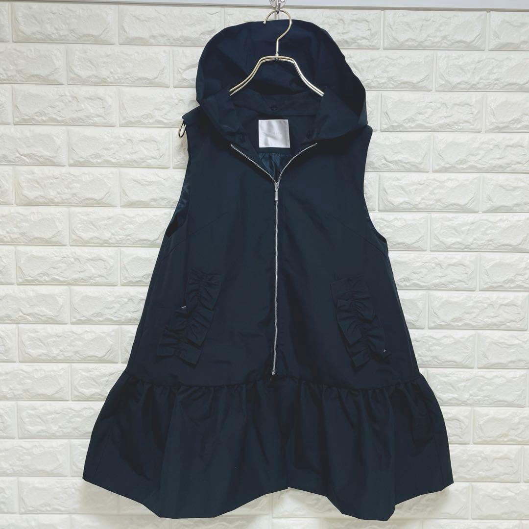 25ss 未使用に近い PICCIN ぺプラム パニエジレ フリルジレ ブラック