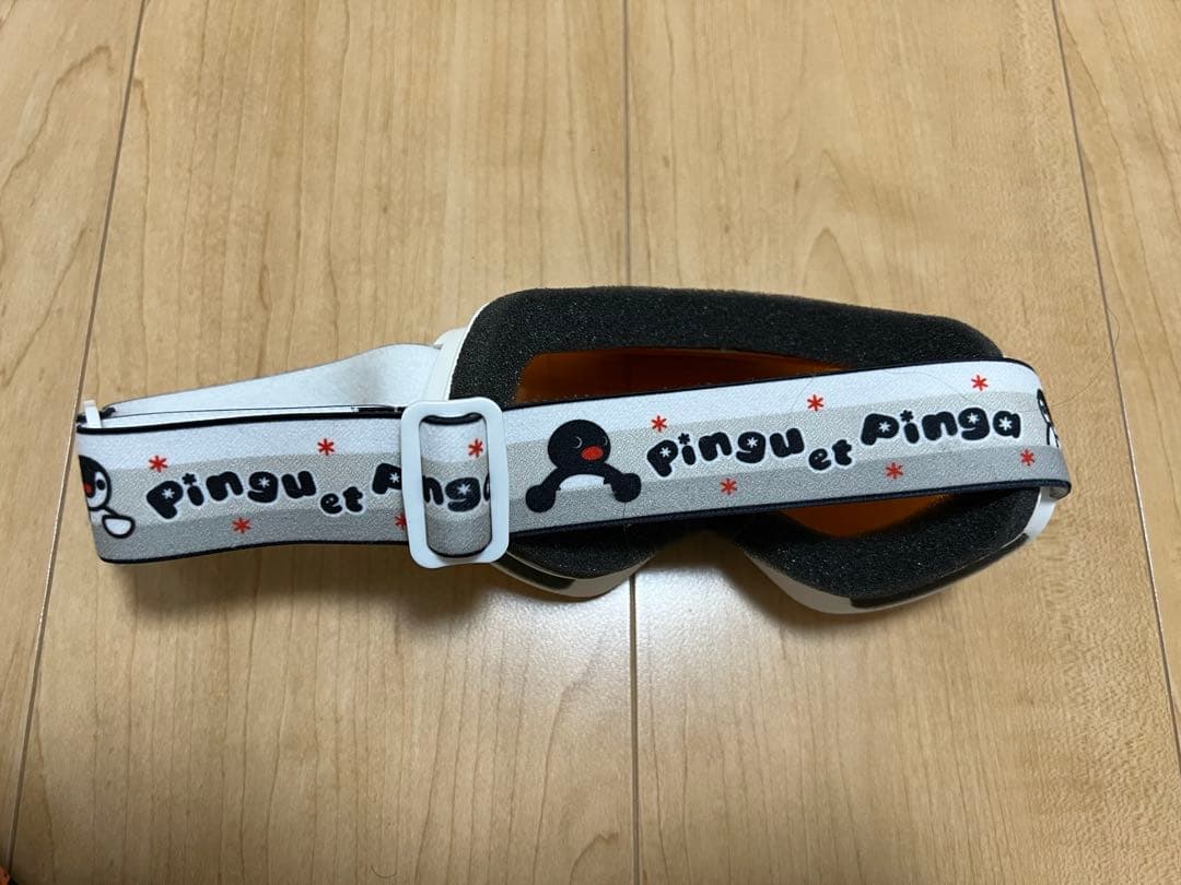 スキースノボウェア、グローブ、ゴーグル、ニットキャップ　セット