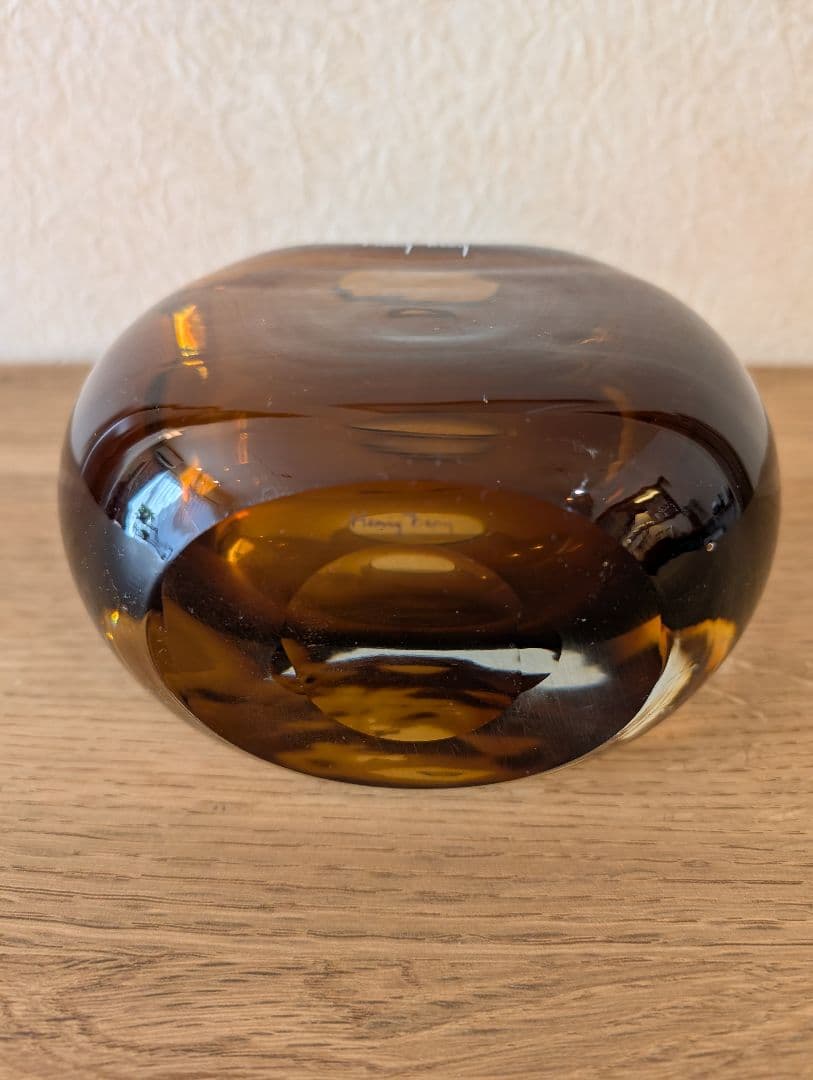 Henry　Dean　V.Uluru XS