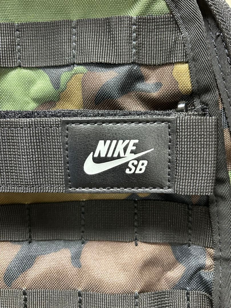 NIKE SB リュック カモ柄