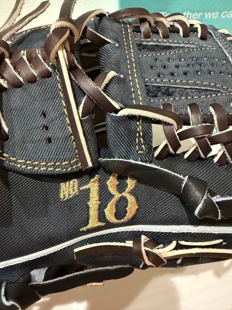 ワンオブジアンサー　松坂大輔モデル硬式グラブ　限定18個