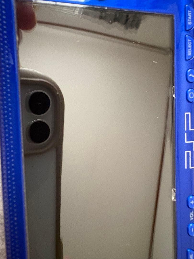 PSP本体（ブルー）＋ソフト8本＋充電器セット