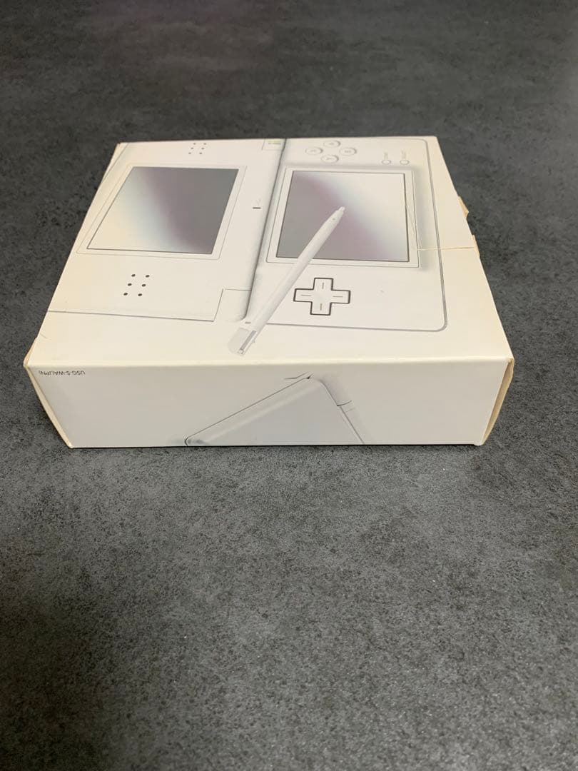 Nintendo DS Lite Crystal White本体